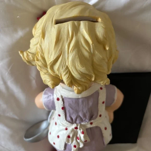 Campbell’s 2004 Kids Bank - Picture 3 of 5